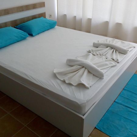 Studio Zlatina Pomorie Ngoại thất bức ảnh