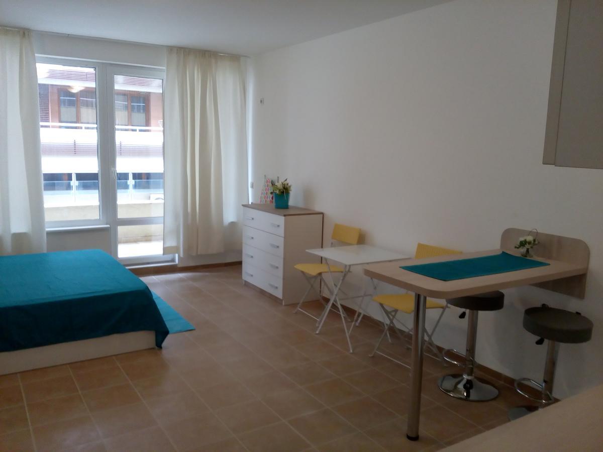 Studio Zlatina Pomorie Ngoại thất bức ảnh