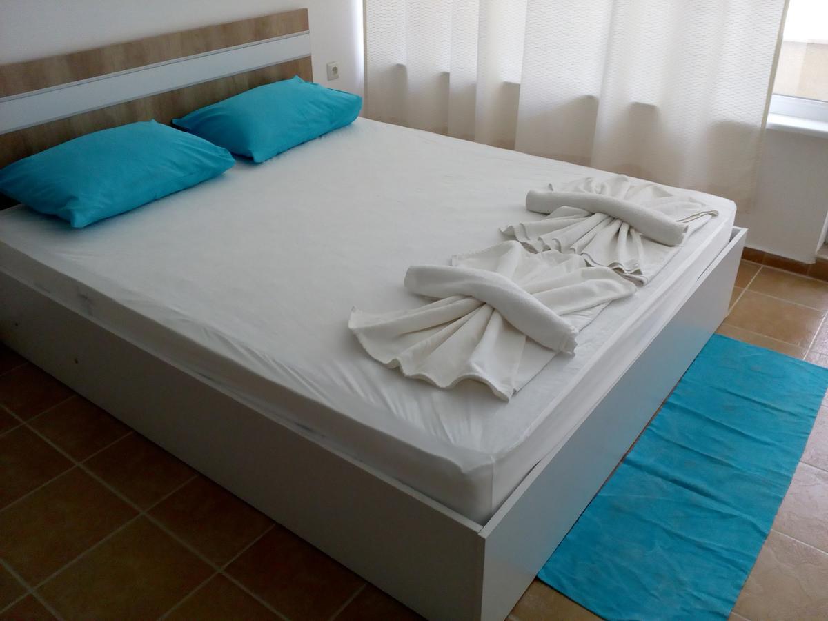 Studio Zlatina Pomorie Ngoại thất bức ảnh